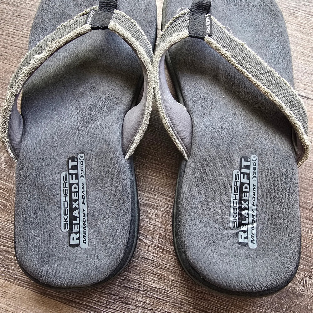 Skechers Relaxed Fit 360 Flip Flop Sandals 11 Gray Canvas Memory Foam Frayed - Picture 10 of 11